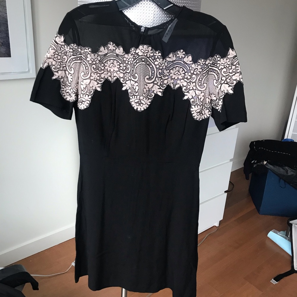 Beautiful Sandro black dress - Picture 3 of 8